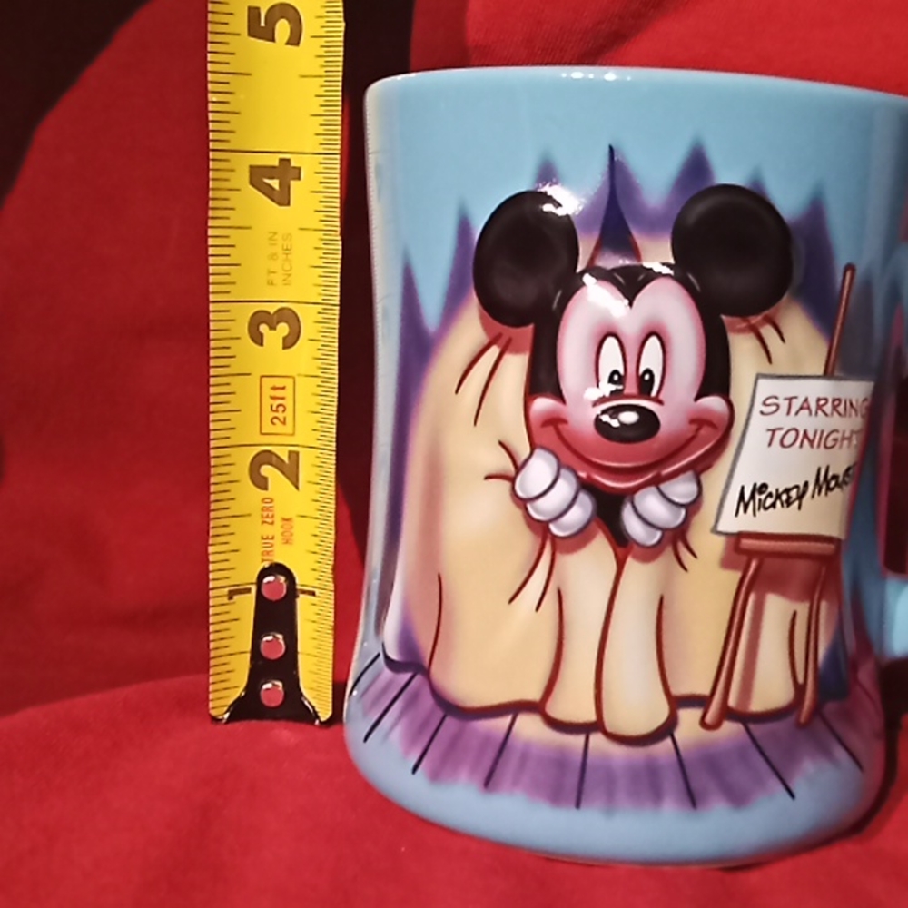 Disney Mickey Mouse. 3D "Starring Tonight". Vintage and Collectible Mug.. - Picture 11 of 16